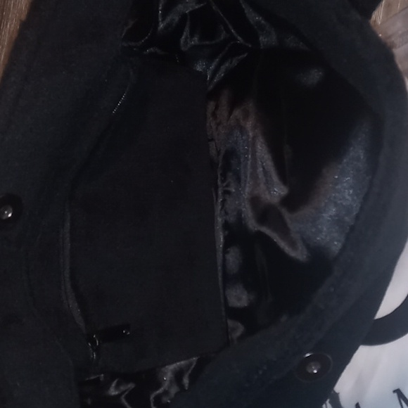 Chanel precision cosmetics messenger bag Brand  New - Picture 3 of 6